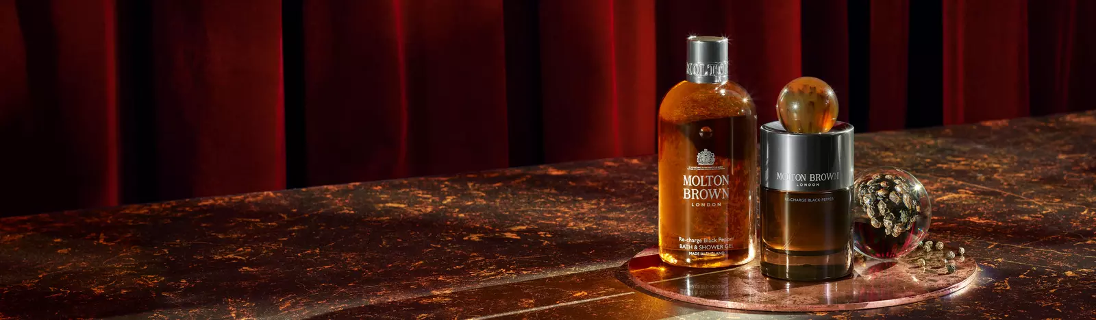 ウッディ – Page 2 – MOLTON BROWN