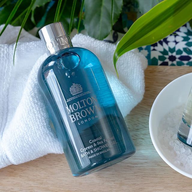 MOLTON BROWN(モルトンブラウン) サイプレス＆シーフェンネル サイプレス＆シーフェンネル オードトワレ 100ml – MOLTON BROWN