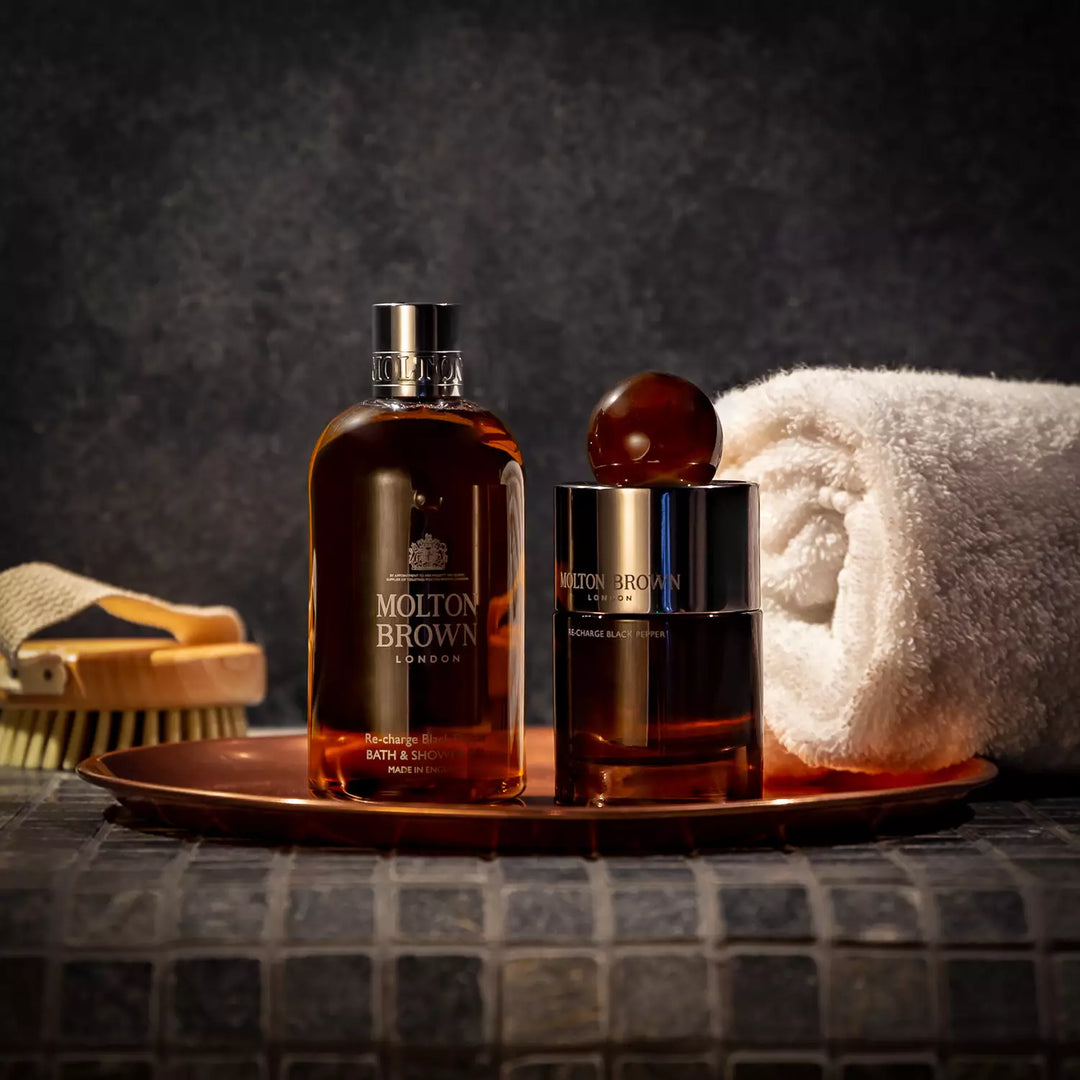 大きい割引 ブラックペッパー バス＆シャワージェル BROWN MOLTON – 300ml ボディソープ