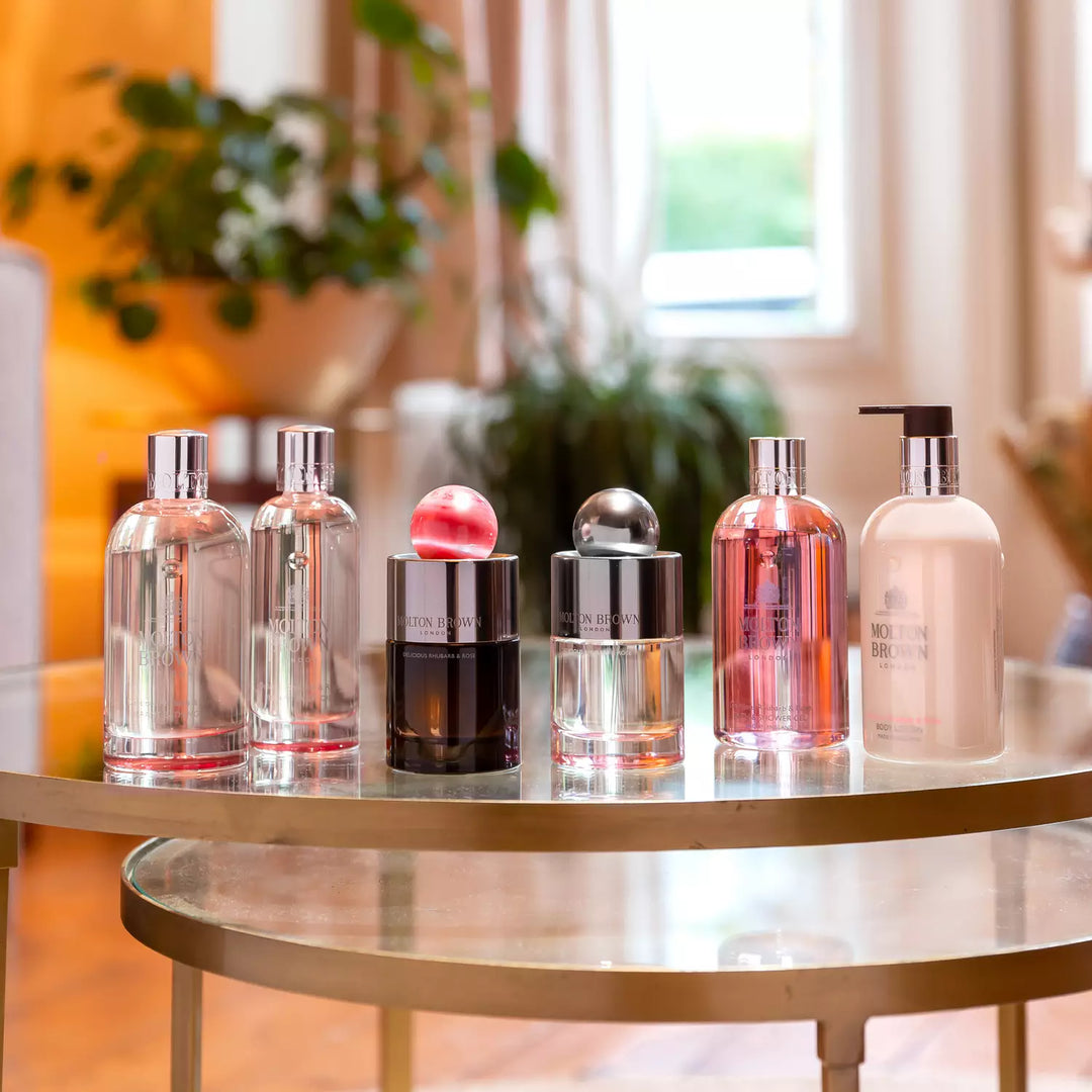 モルトンブラウン デリシャス ルバーブ&ローズ 100ml デリシャス ルバーブ&ローズ オードパルファン 100ml – MOLTON